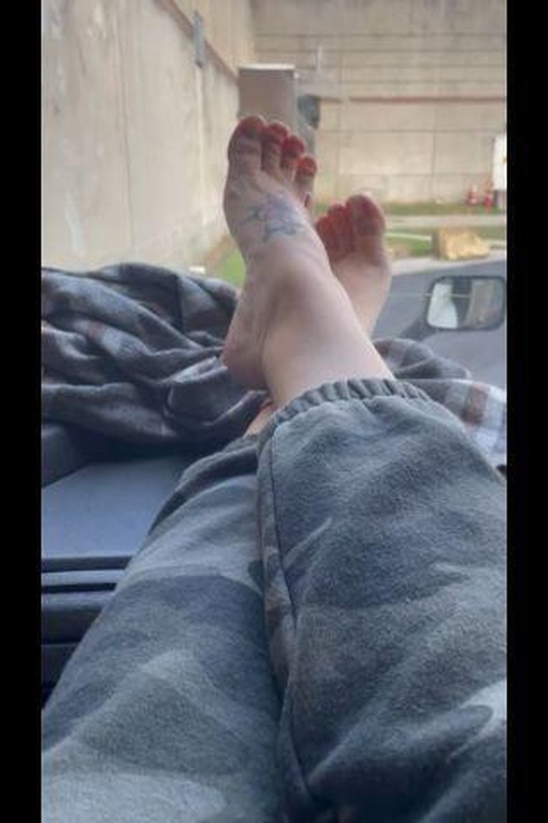 Dirty Chucks - Screenshot 1 of 4 - BBW