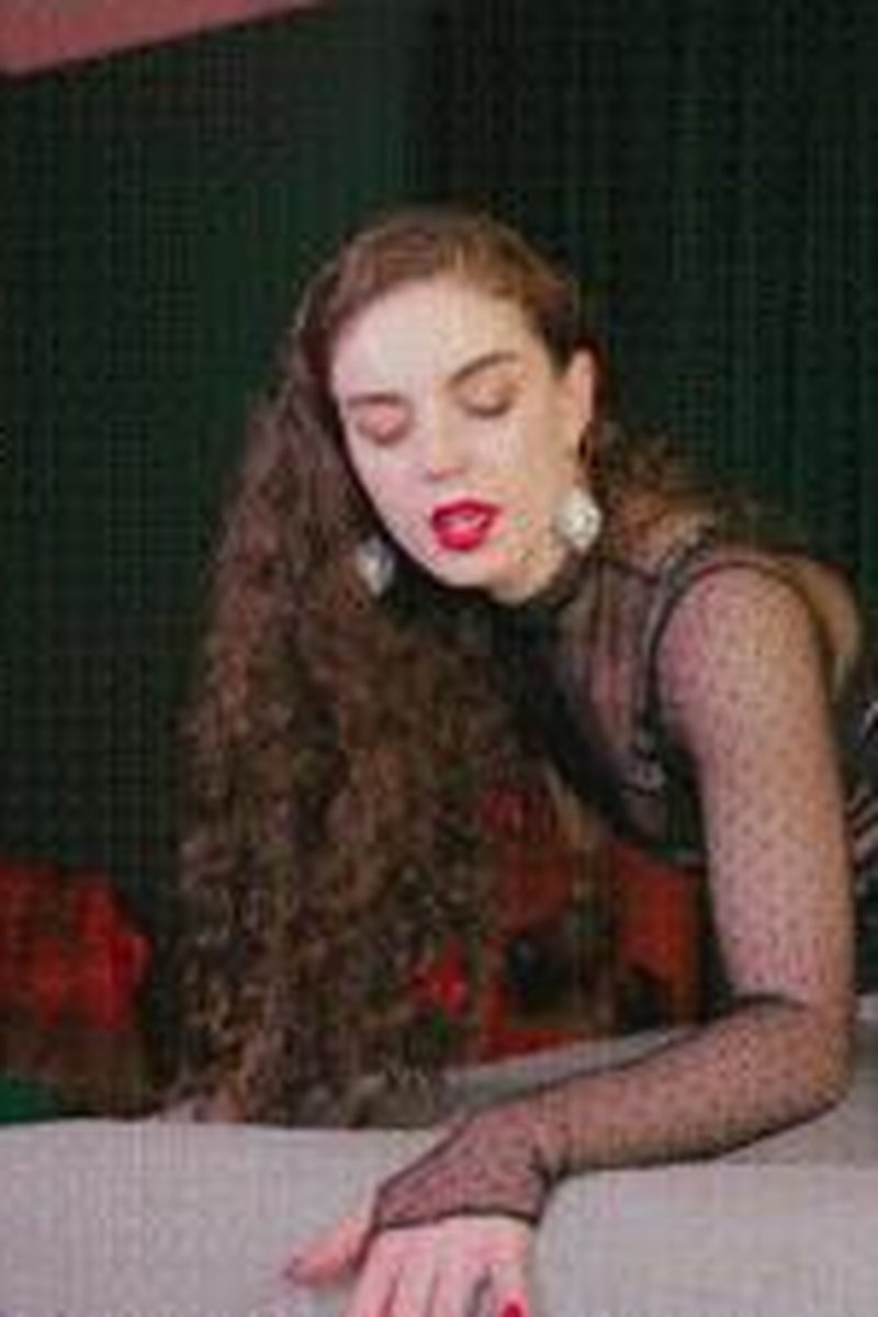 Mesmerized Into Surrender - Screenshot 1 of 4 - Binaural Beats