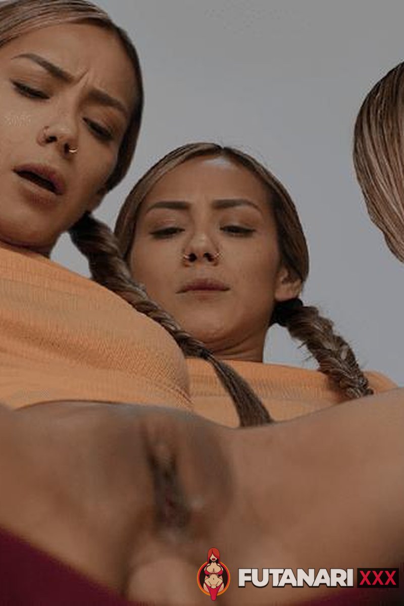 Alien Visitor - Screenshot 1 of 4 - Anal