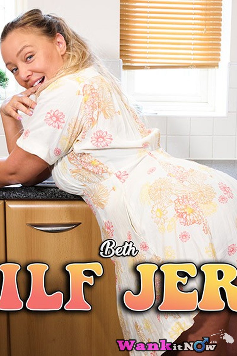 Beth MILF Jerk - Screenshot 1 of 4 - Big Nipples