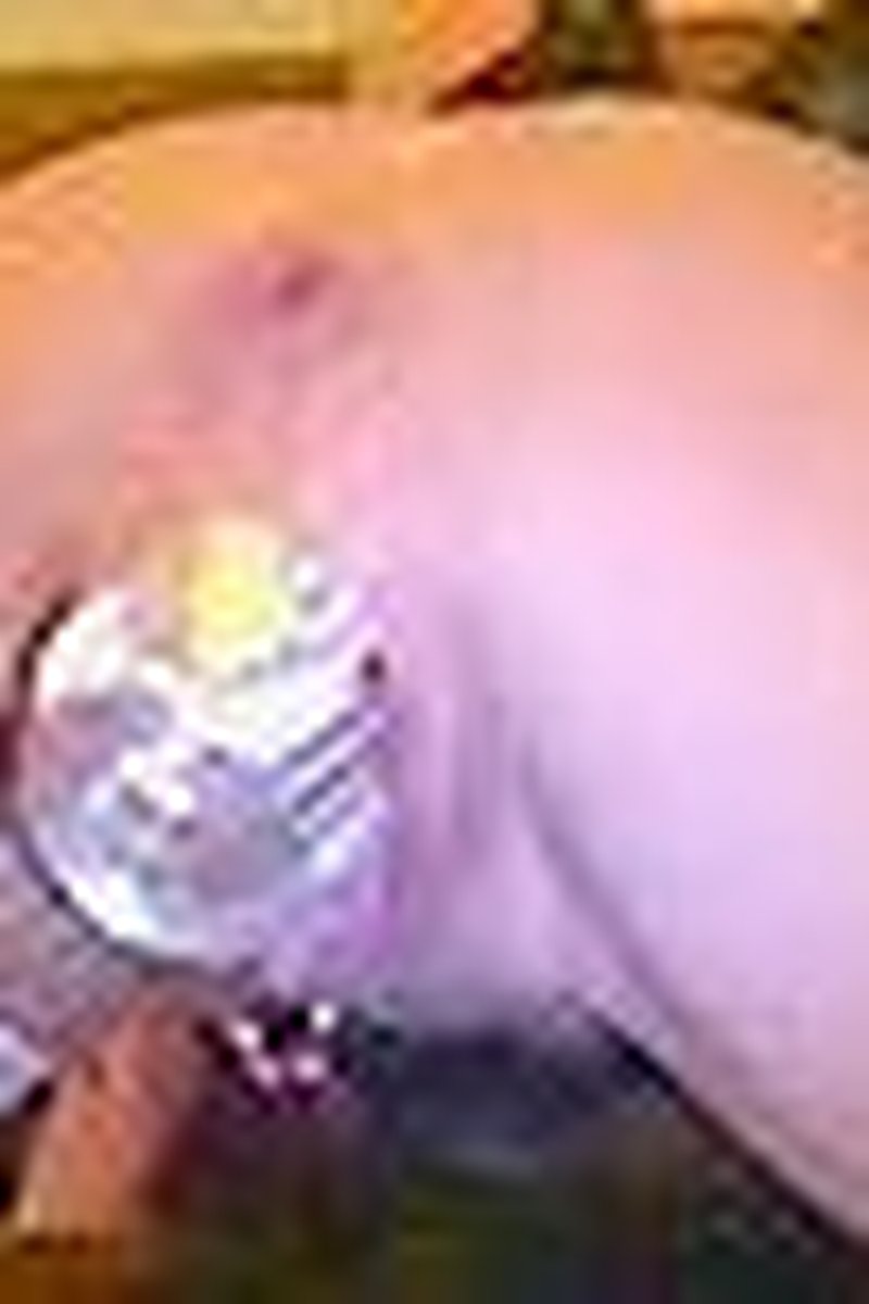 Large Can Insertion - Screenshot 1 of 4 - Amateur