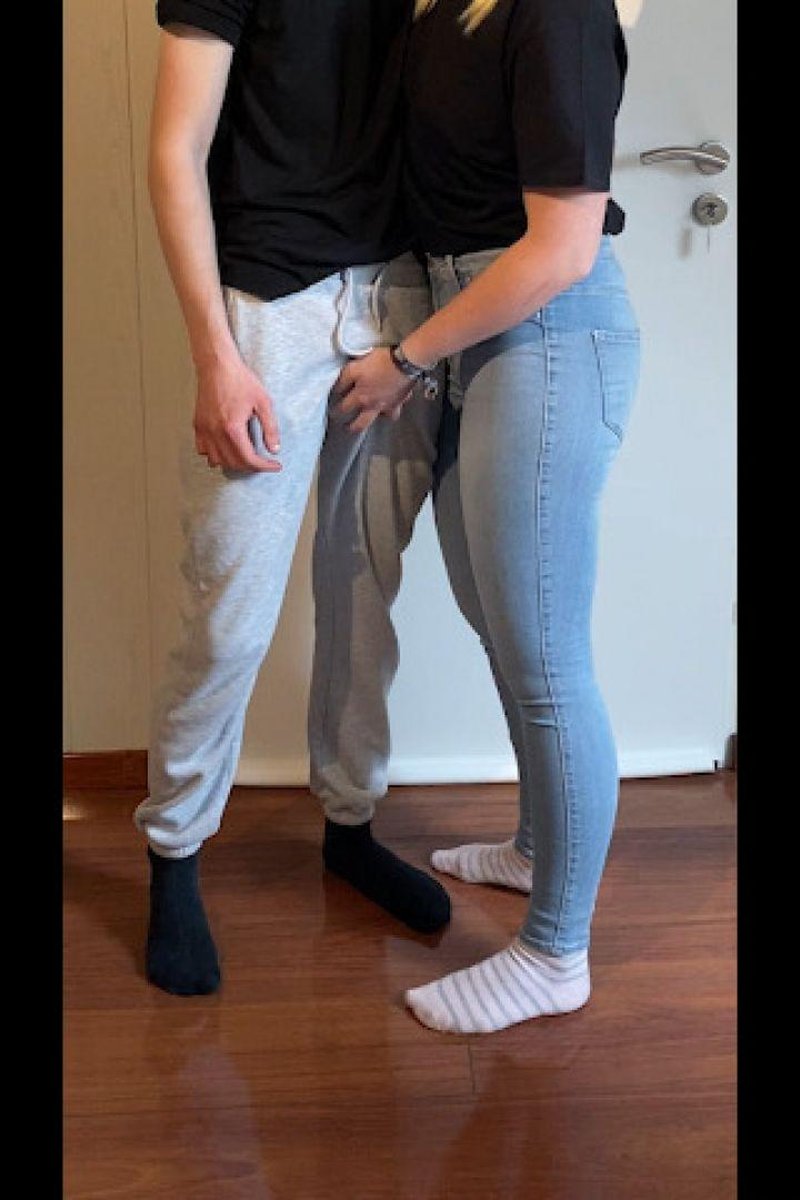 Get Hard - Screenshot 1 of 4 - Cock Play