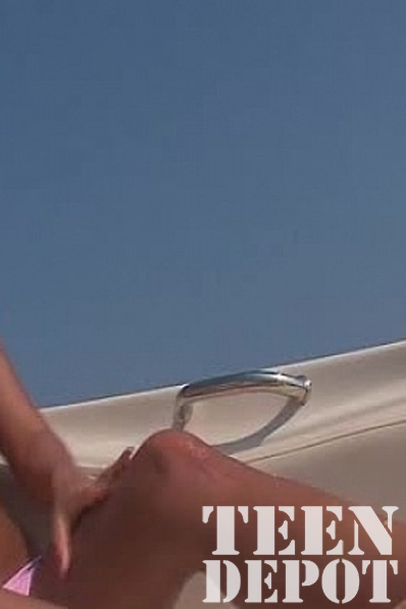 Sara - Screenshot 1 of 4 - Teen (18-22)