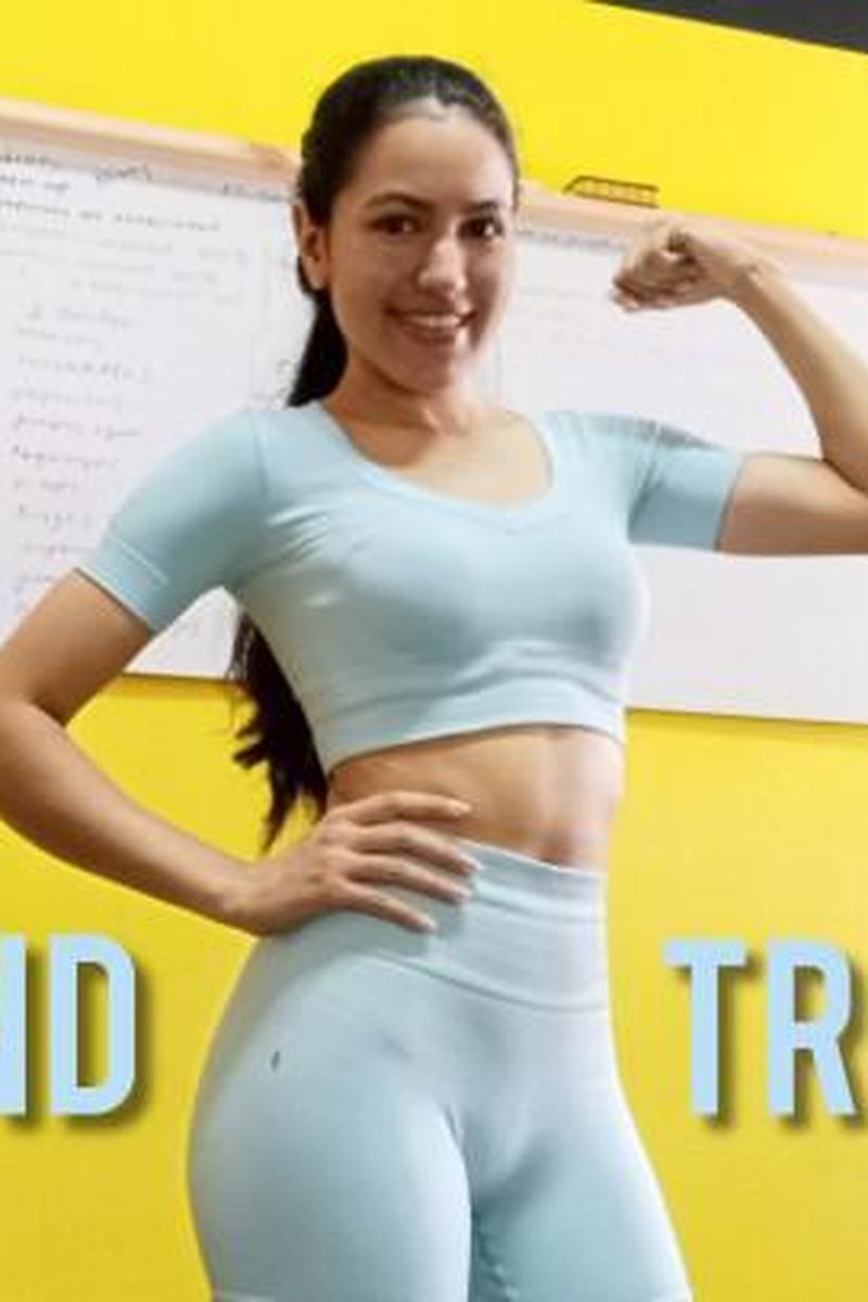 Weight Lifting Training - Screenshot 1 of 4 - Clothed Sex
