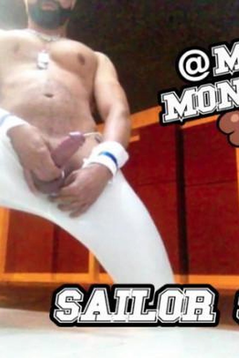 Sailor Stud - Screenshot 1 of 4 - Bitch