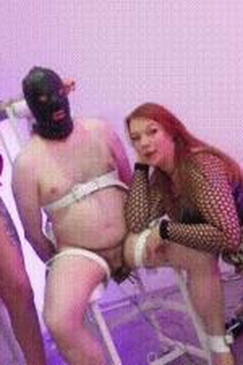 Uncaged And Tormented - Screenshot 1 of 4 - Bondage