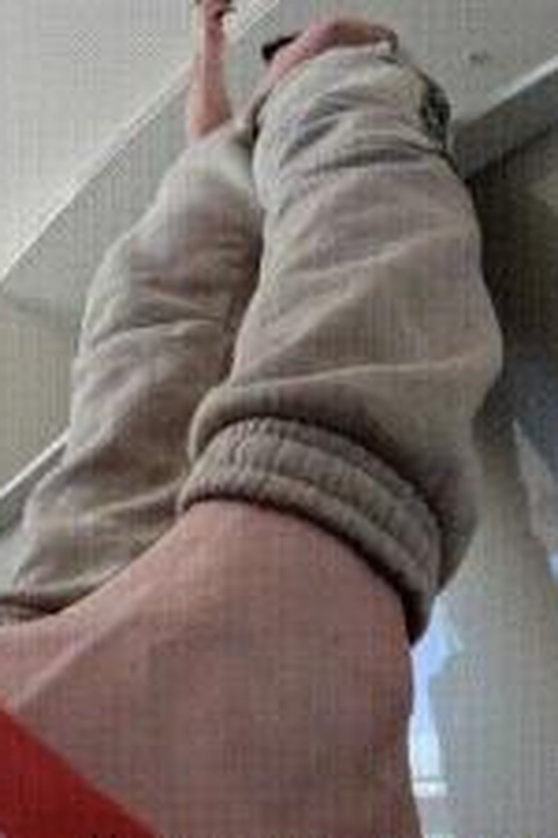 Aj Climbing - Screenshot 1 of 4 - Foot Fetish