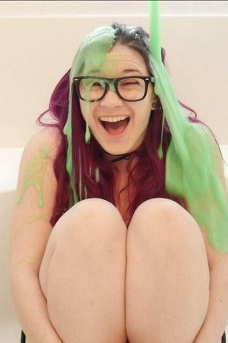 Slimed - Screenshot 1 of 4 - Fetish