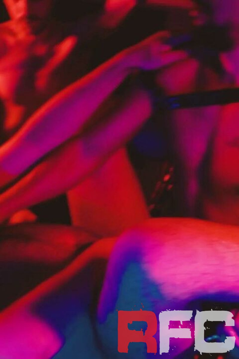 Hallowporn - Screenshot 1 of 4 - European