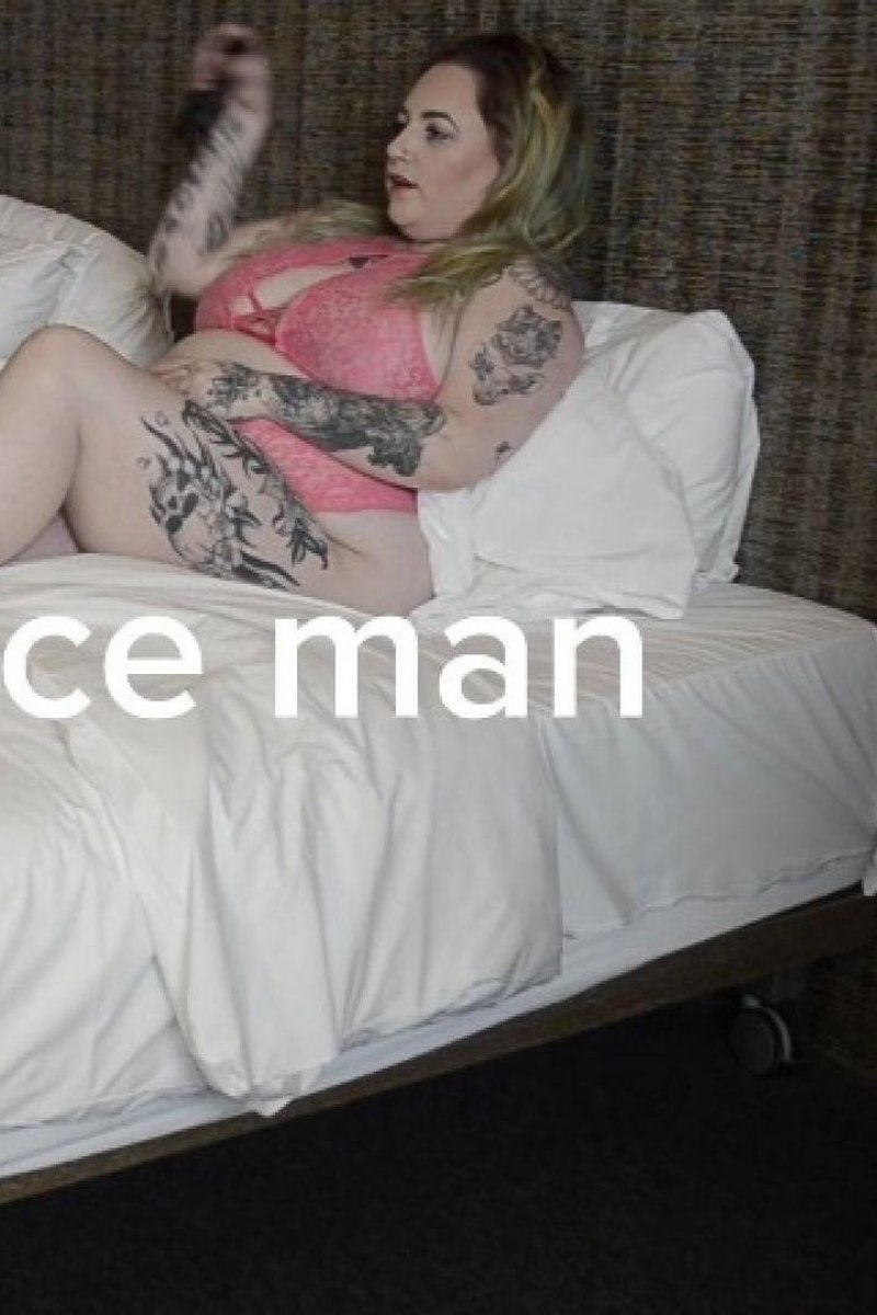 Maintenance Man - Screenshot 1 of 4 - Blowjob