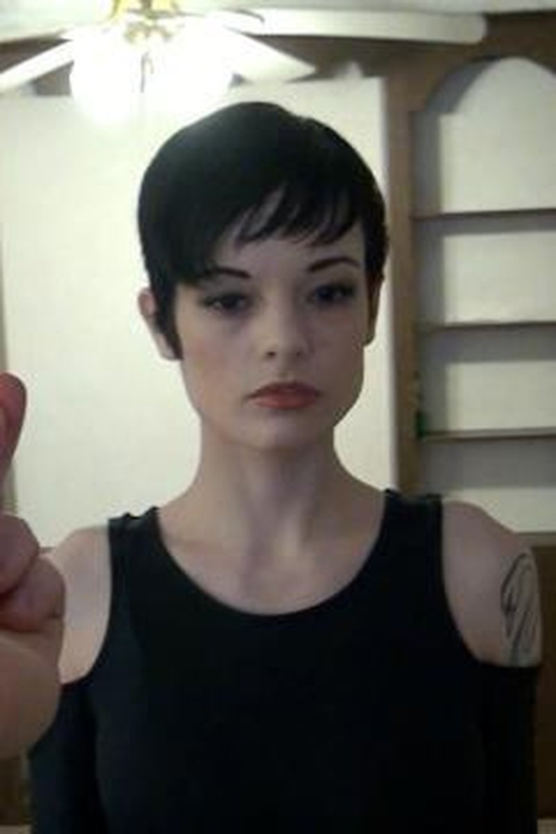 Darby Trained - Screenshot 1 of 4 - Fetish