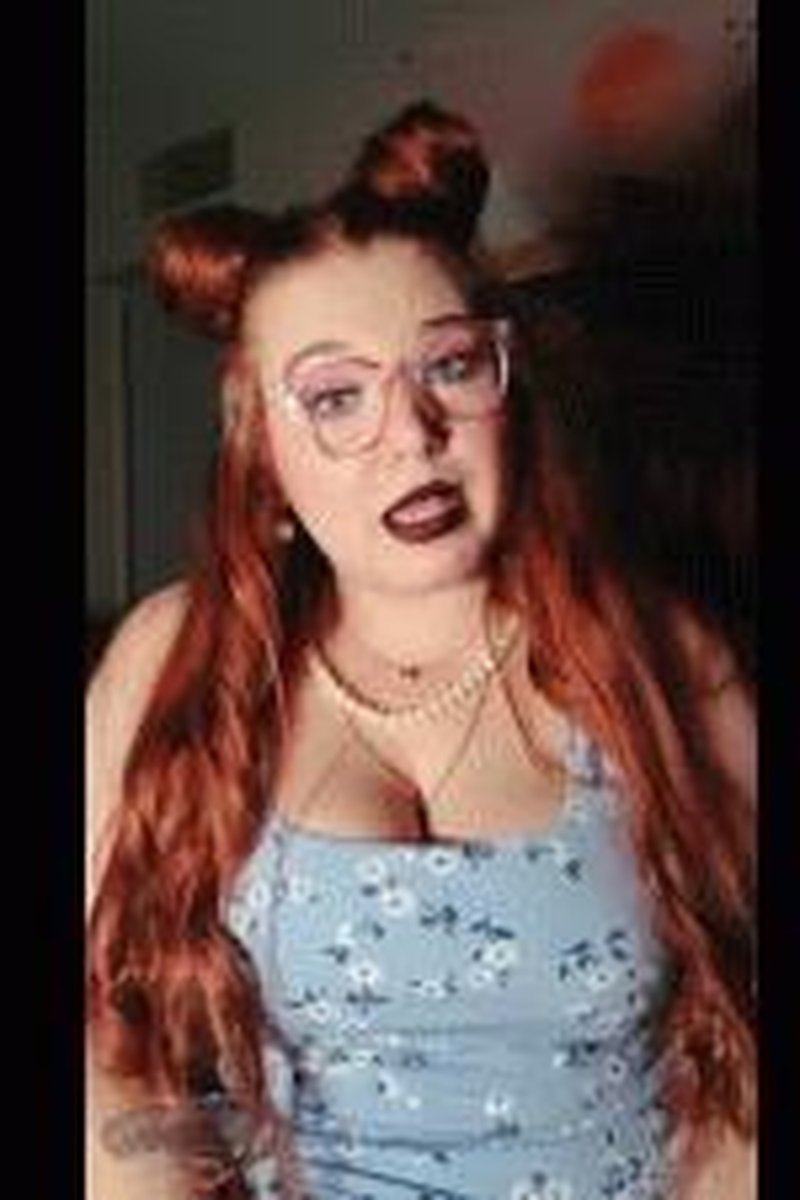 Sissy Makeover - Screenshot 1 of 4 - Femdom