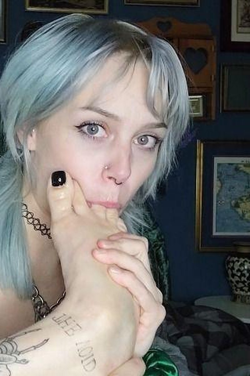 Self Foot Gag Practice - Screenshot 1 of 4 - Foot Fetish