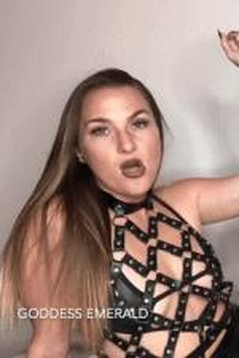 Really Mean Clip 2 - Screenshot 1 of 4 - Ass Worship