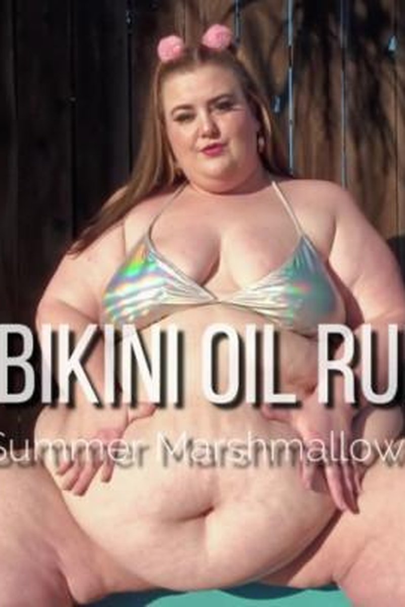 String Bikini Oil Rubdown - Screenshot 1 of 4 - BBW