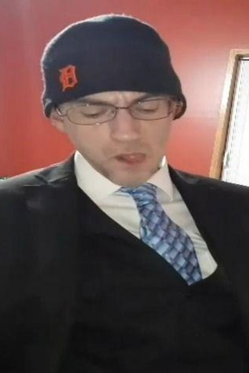 Eating More Bread - Screenshot 1 of 4 - Clothed Sex