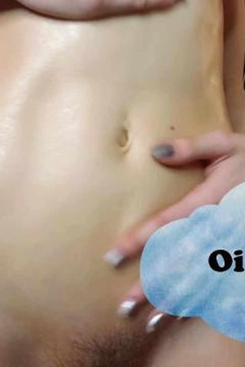 Oily Belly - Screenshot 1 of 4 - Belly Fetish