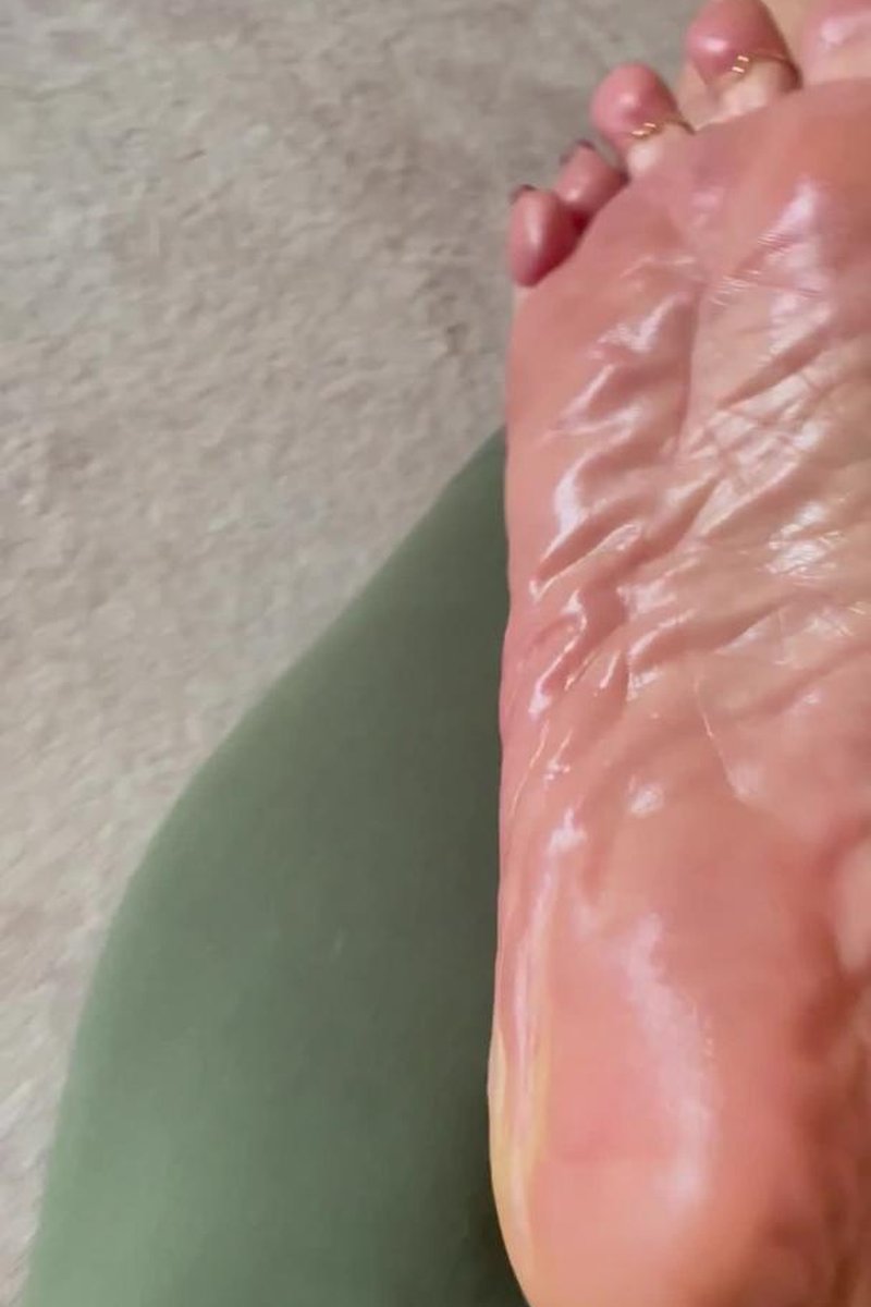 ASMR Soles N Toes JOI POV - Screenshot 1 of 4 - Foot Fetish