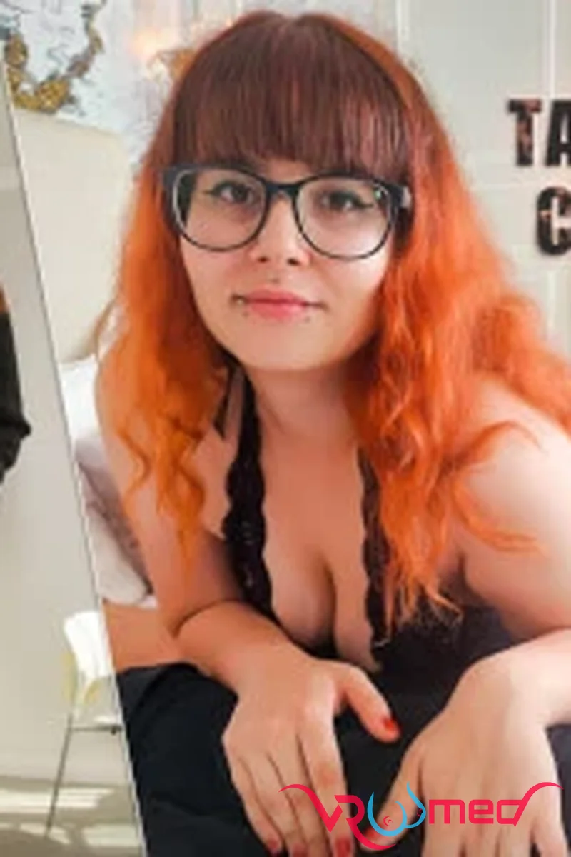 Talent Casting Agent - Screenshot 1 of 4 - 3D Available