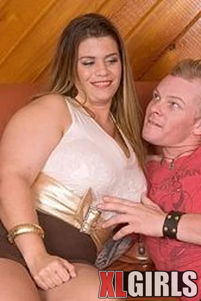 Large Lovin' - Screenshot 1 of 4 - BBW