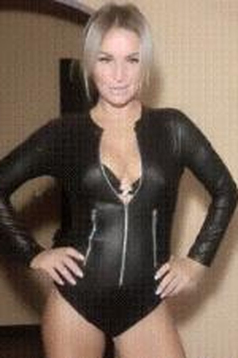 Bdsm - Screenshot 1 of 4 - Femdom