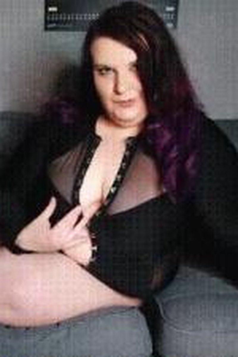 Blackmail Beginnt Jetzt! - Screenshot 1 of 4 - BBW