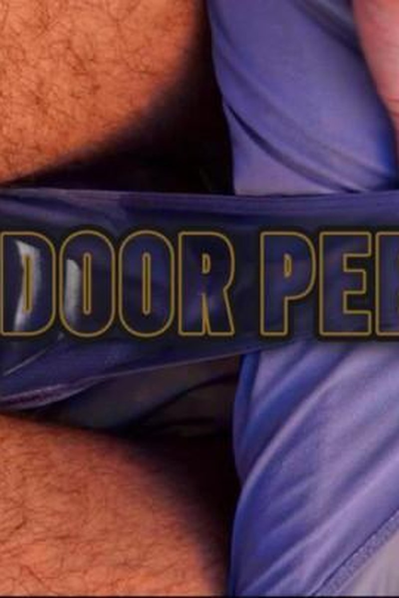 Outdoor Peeing - Screenshot 1 of 4 - Golden Shower