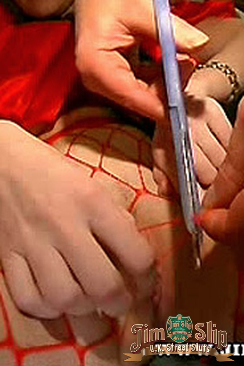 Cash for South African Boobs - Screenshot 1 of 4
