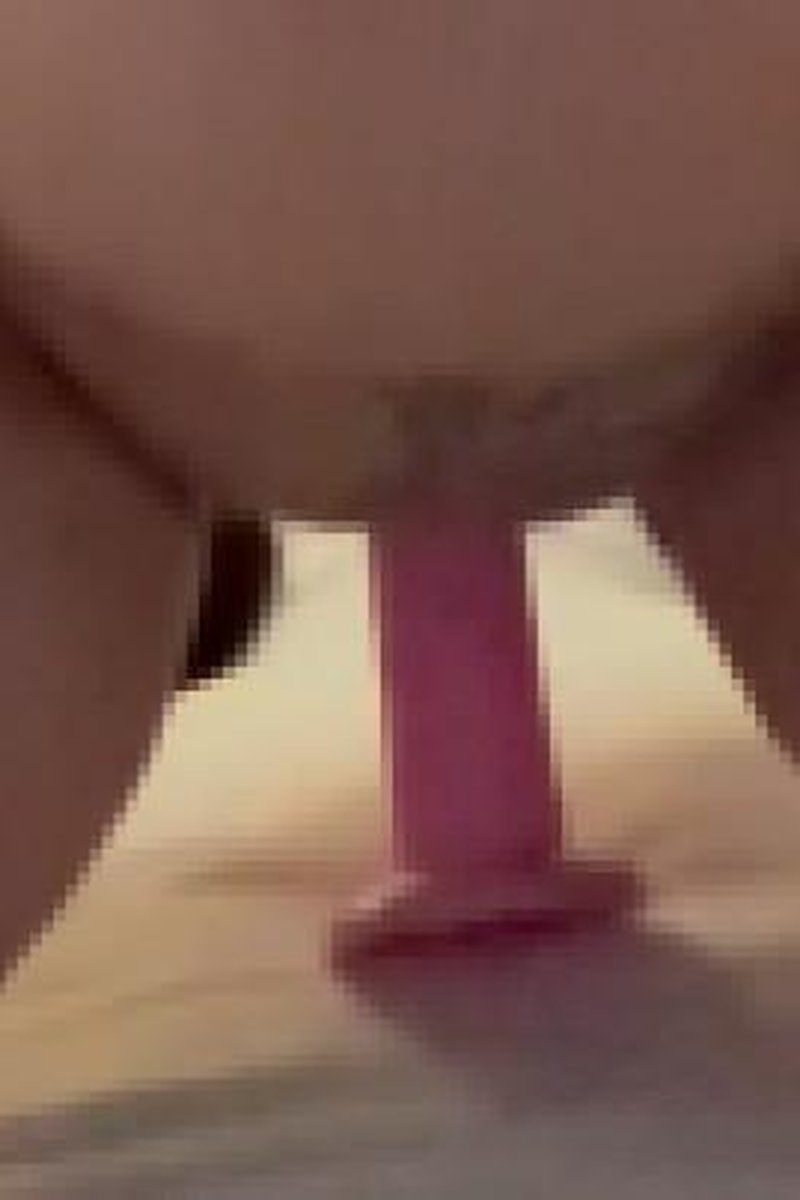 Bouncing On Step-Daddy - Screenshot 1 of 4 - Amateur