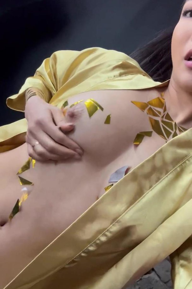 Feeling Good - Screenshot 1 of 4 - Asian