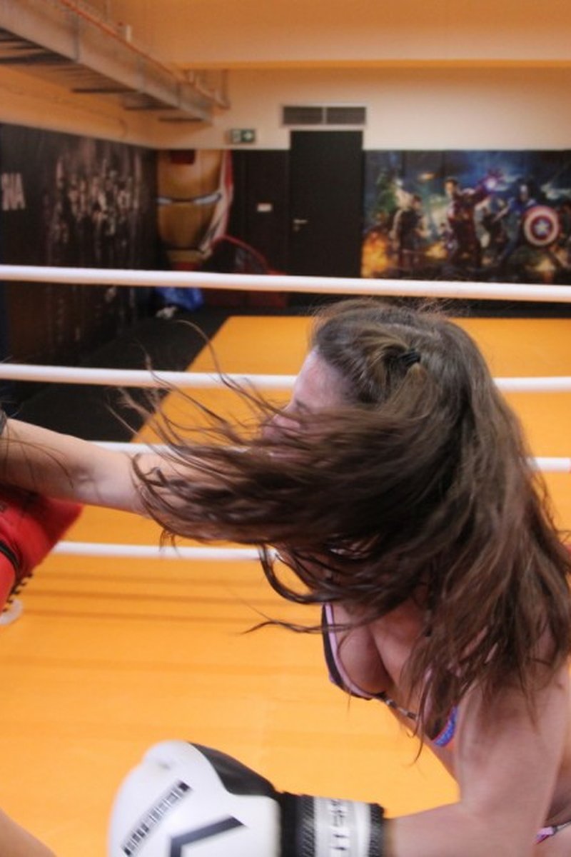 Bella Vs. Vera - Screenshot 1 of 4 - Sports