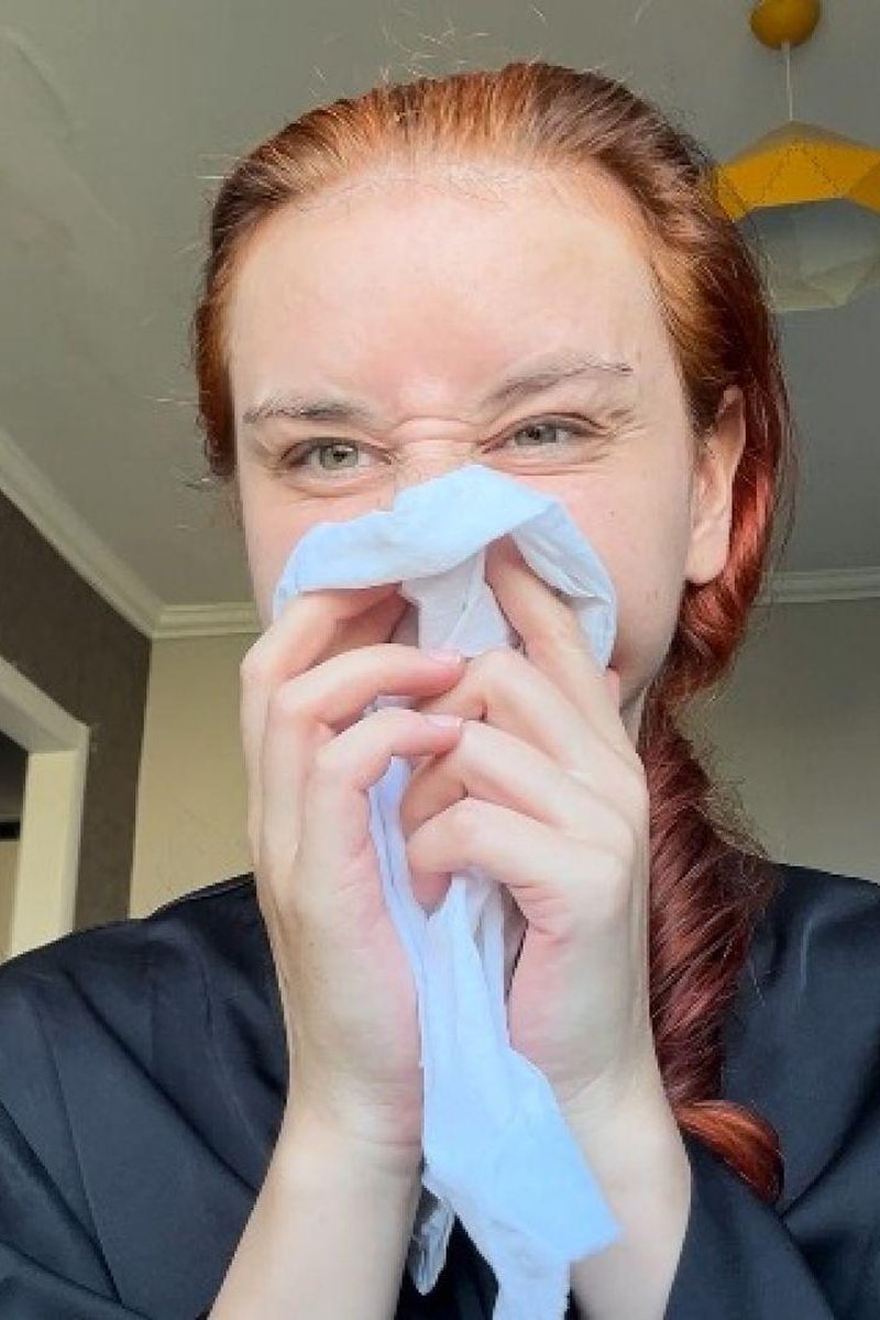 Nose Cleaning - Screenshot 1 of 4 - Big Nose
