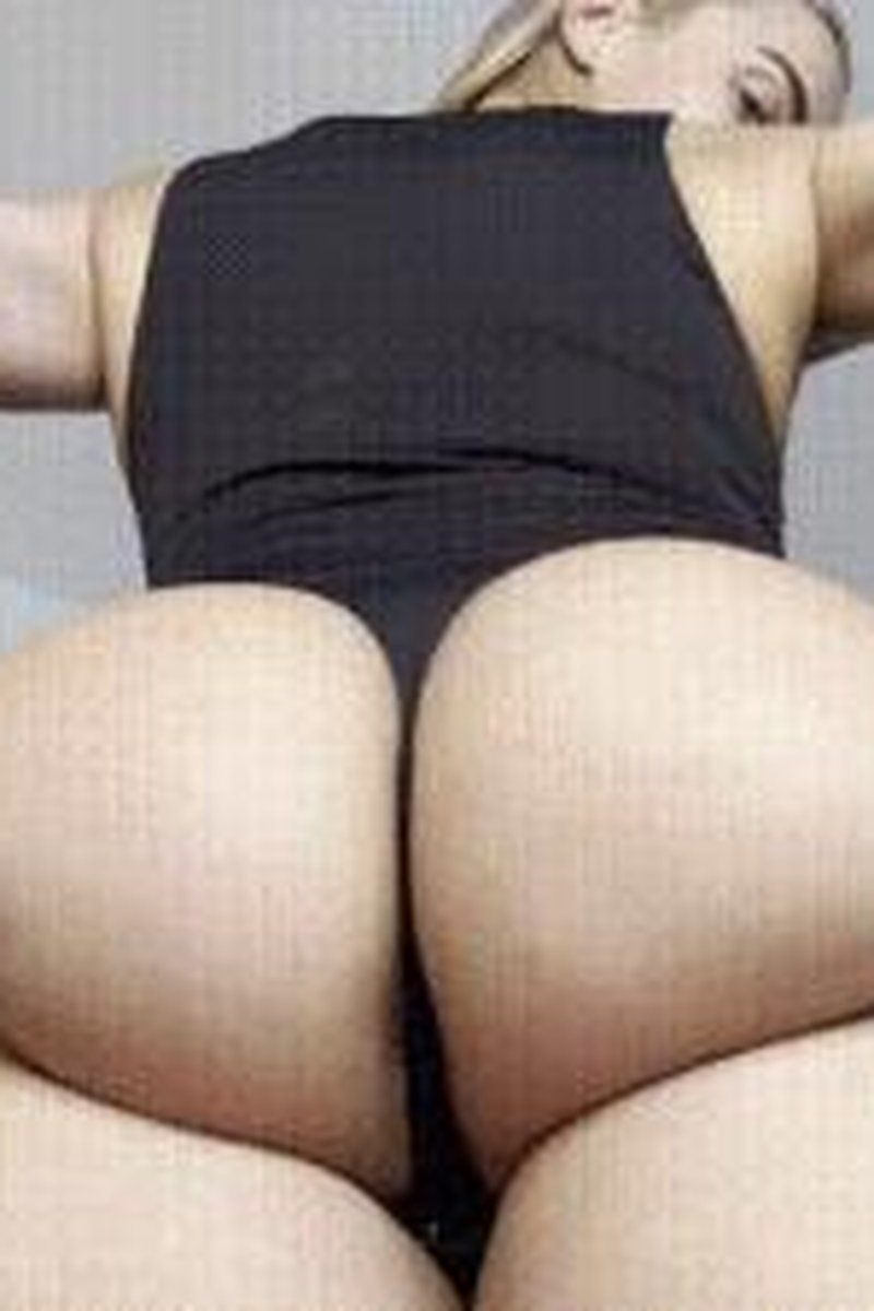 Ass Findom - Screenshot 1 of 4 - Ass Worship