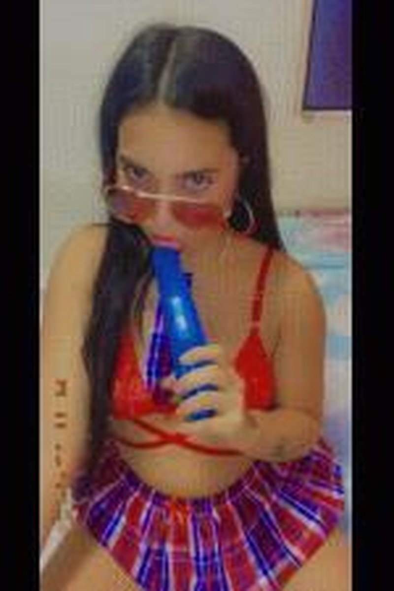 Chupando - Screenshot 1 of 4 - 21 Year-old
