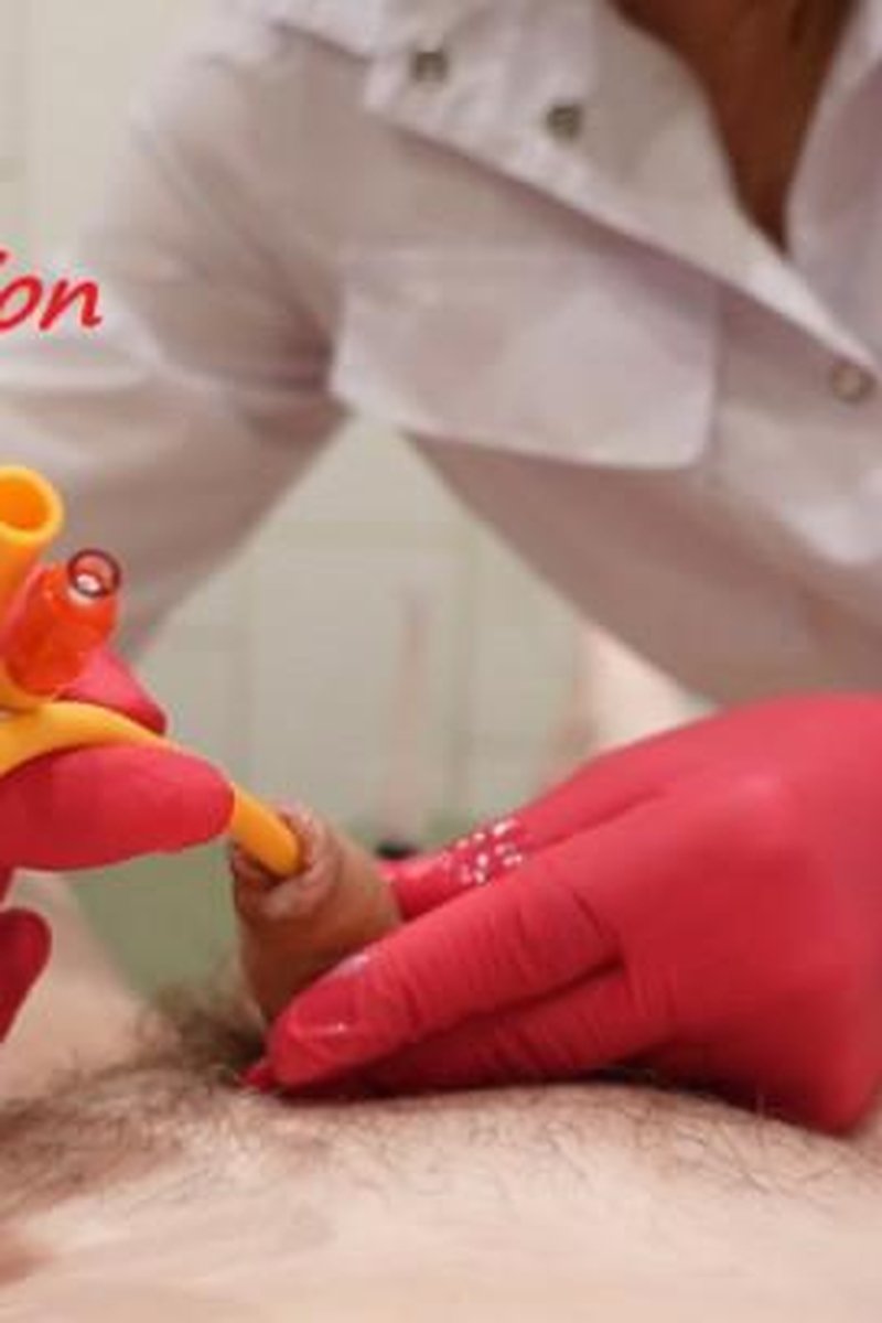 Sounding And Bladder Catheterization - Screenshot 1 of 4 - BDSM