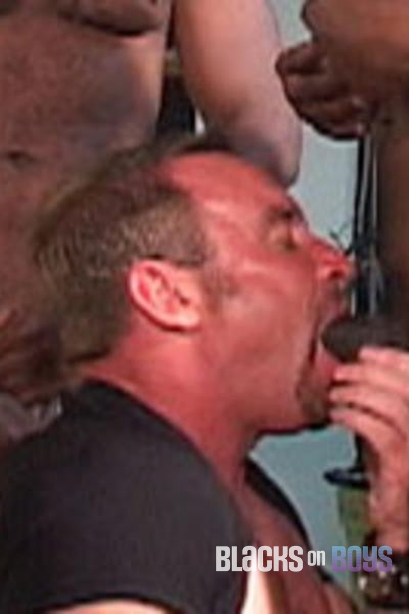 Derek - Screenshot 1 of 4 - Anal