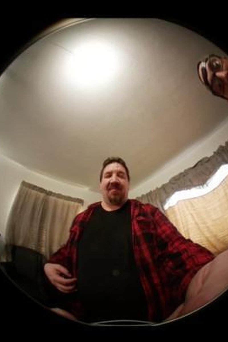 VR360* Giants Dom U With Manly Scents - Screenshot 1 of 4 - Gay