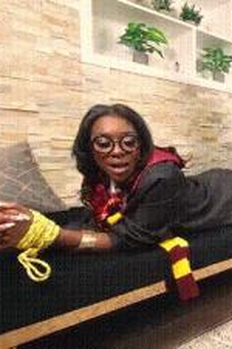 Tickling Griffyndor - Screenshot 1 of 4 - Cosplay