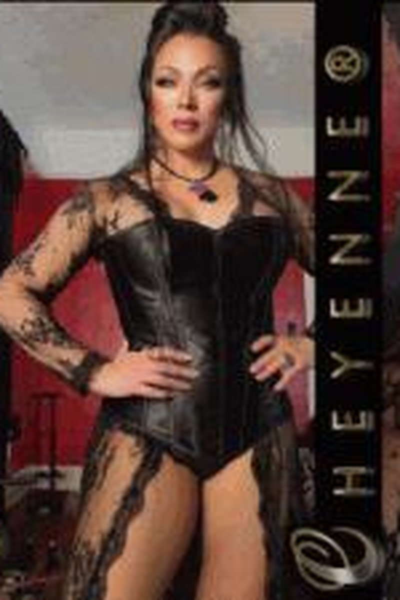 Submit - Screenshot 1 of 4 - Femdom