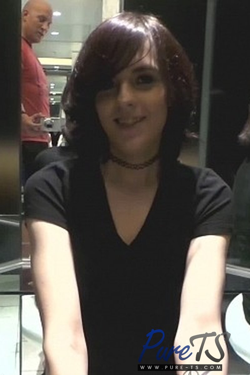 Emy Amethyst BTS Interview - Screenshot 1 of 4 - Behind The Scenes