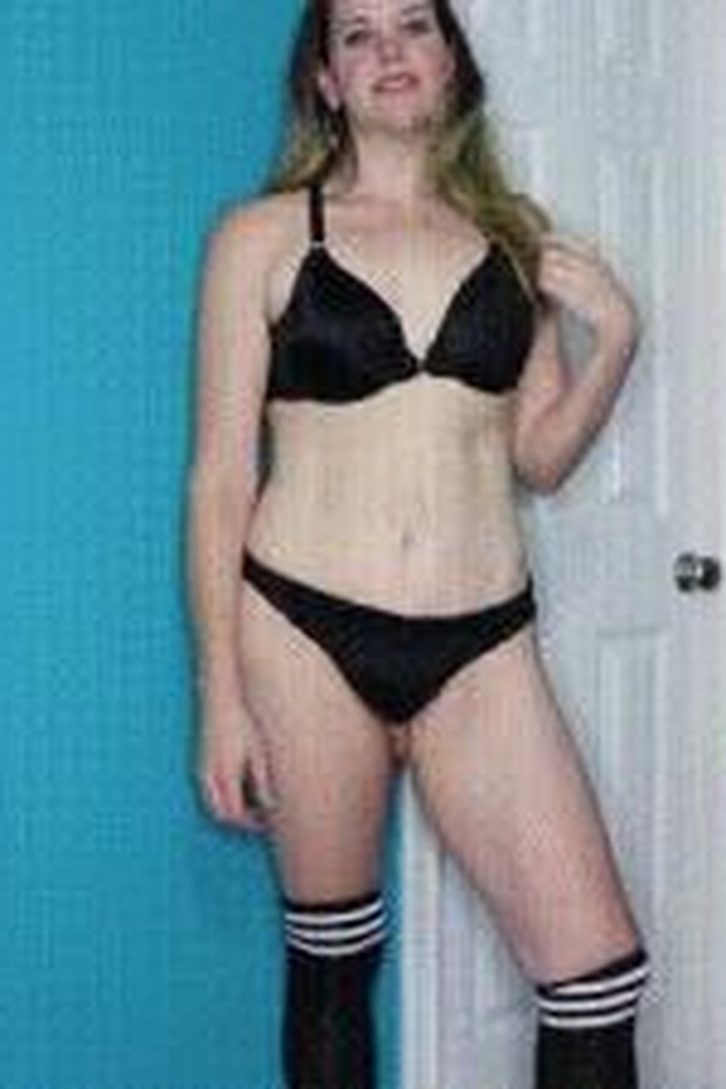 Total Devotion - Screenshot 1 of 4 - Addiction Fetish