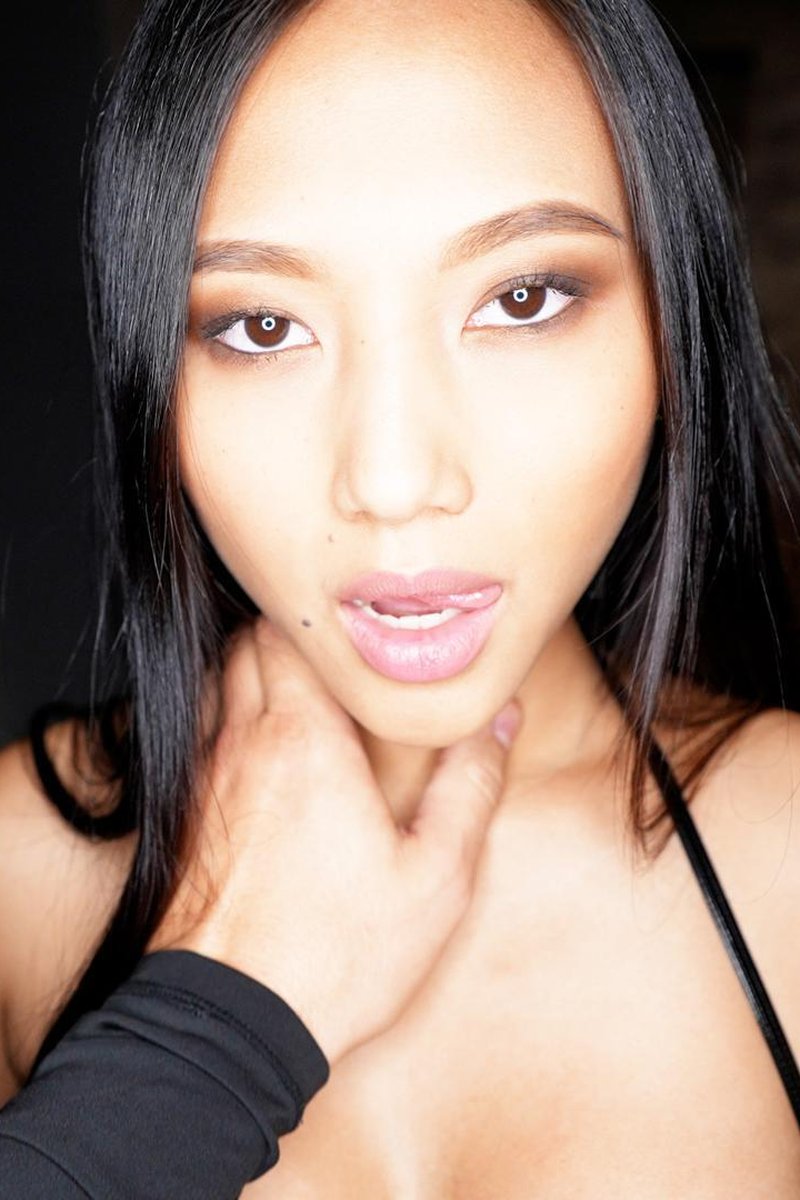 May Thai - Screenshot 1 of 4 - Asian