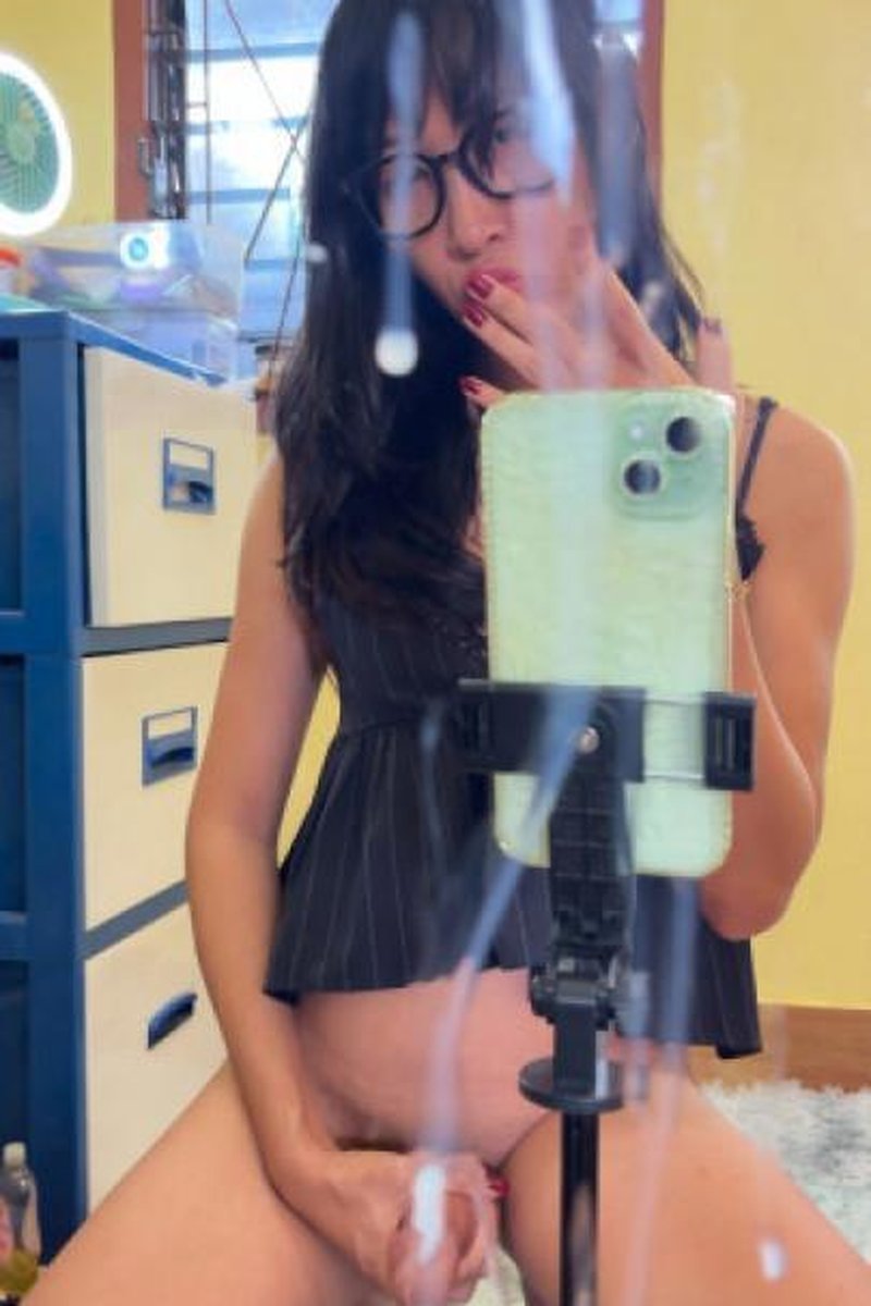 Cum Waterfall - Screenshot 1 of 4 - Asian Trans