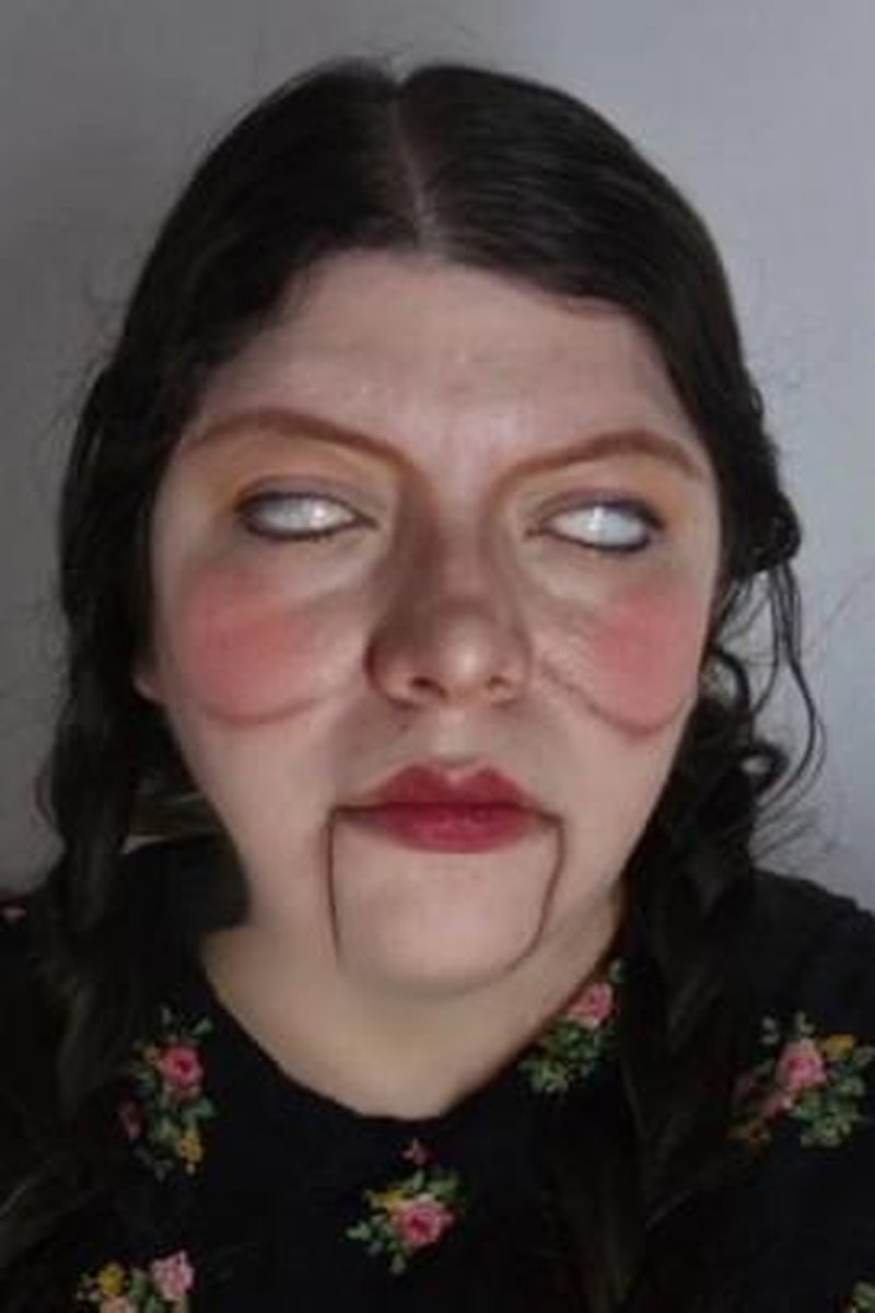 Puppet Eye Rolling - Screenshot 1 of 4 - Babes