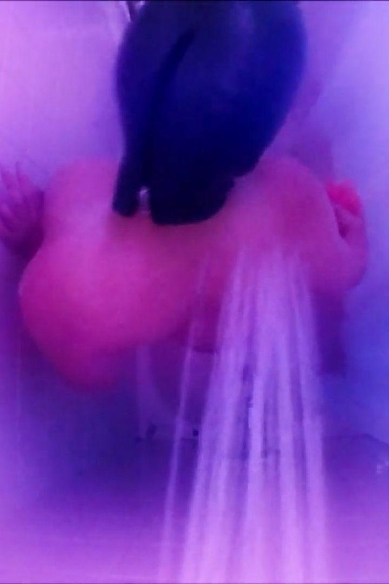 Shower Spy Camera - Screenshot 1 of 4 - Shower