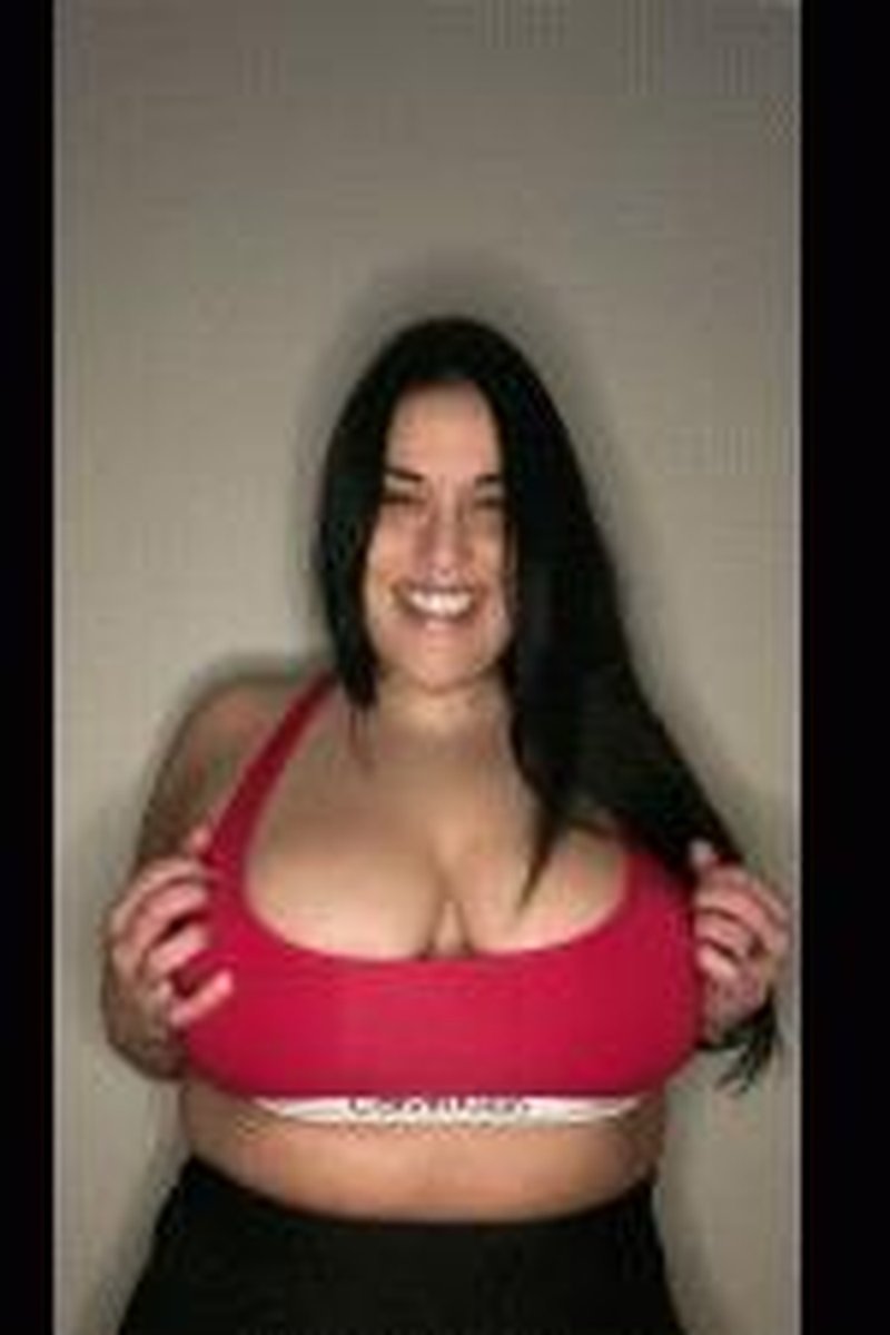 Size Does Matter - Screenshot 1 of 4 - Big Tits