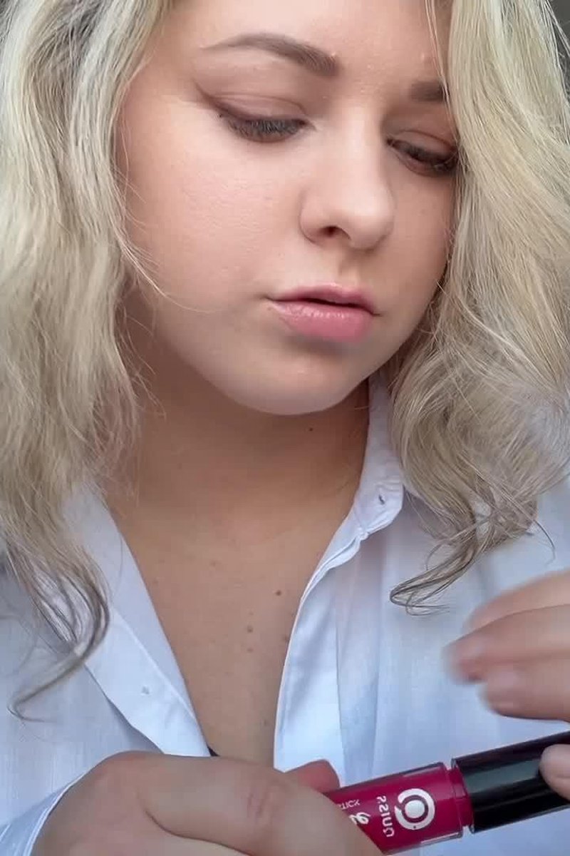 Tease! - Screenshot 1 of 4 - BBW