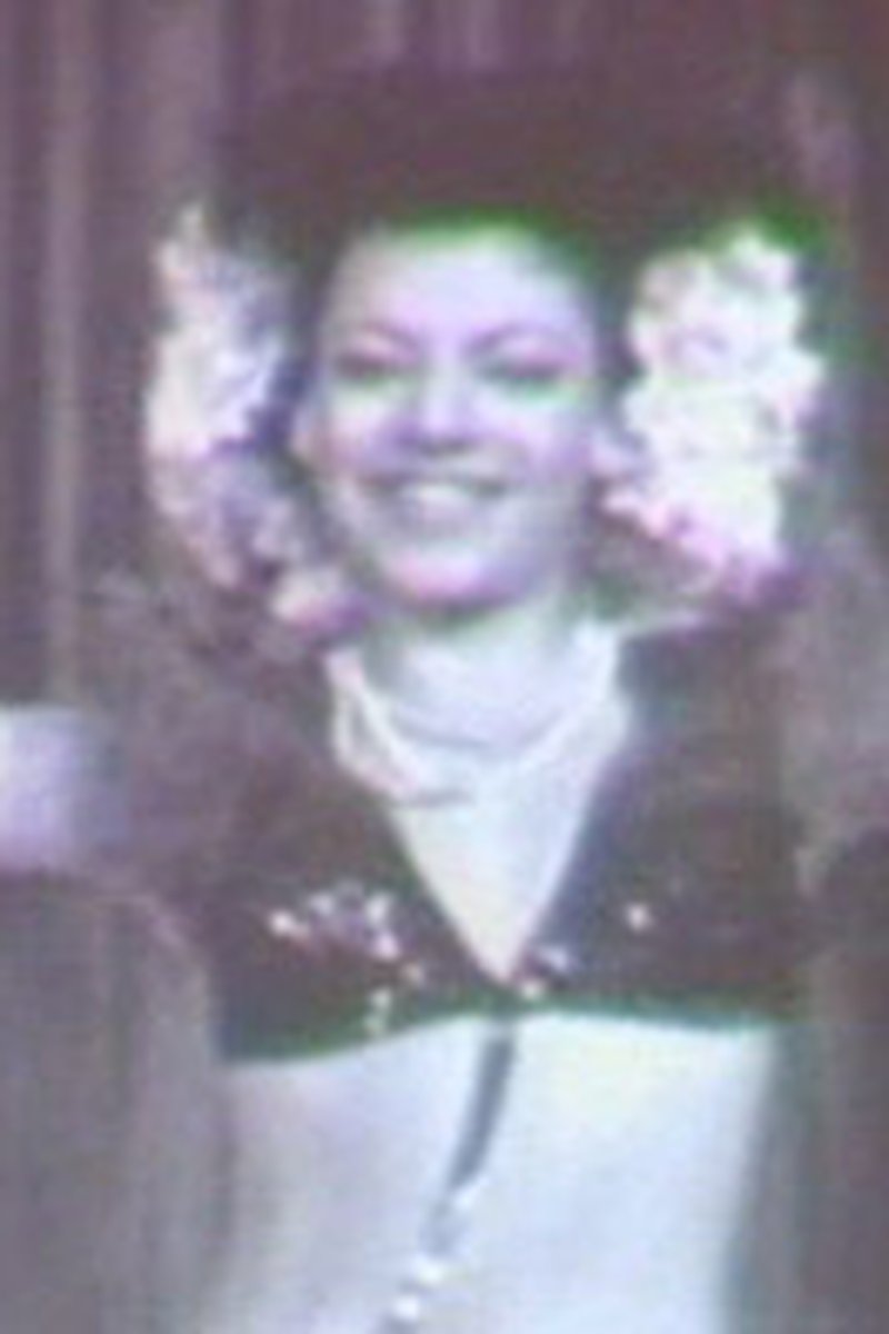 Exotic Dancer - Screenshot 1 of 4 - Brown Hair