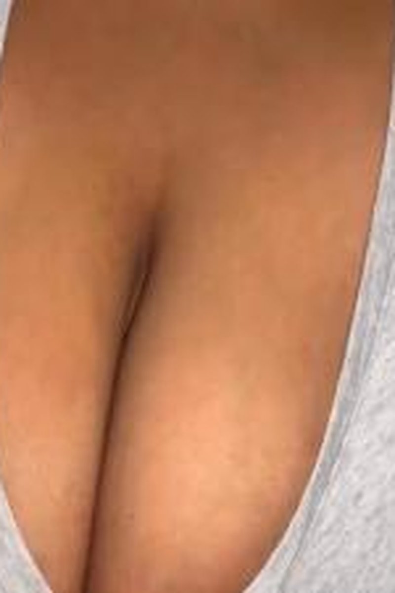 Bouncing Big Tit Spiral - Screenshot 1 of 4 - Big Tits