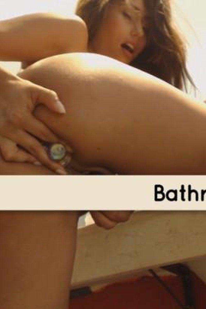 Bathroom Anal Fun - Screenshot 1 of 4 - Anal Masturbation